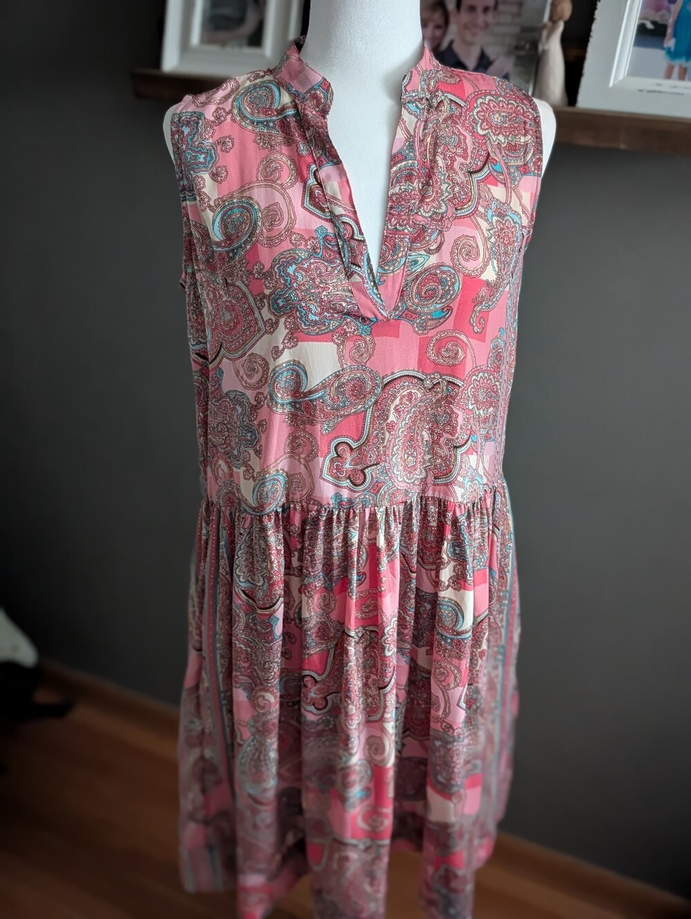 Paani Size Small Boho Pink Paisley Drop Waist Sleeveless Tiered Flowy Midi Dress